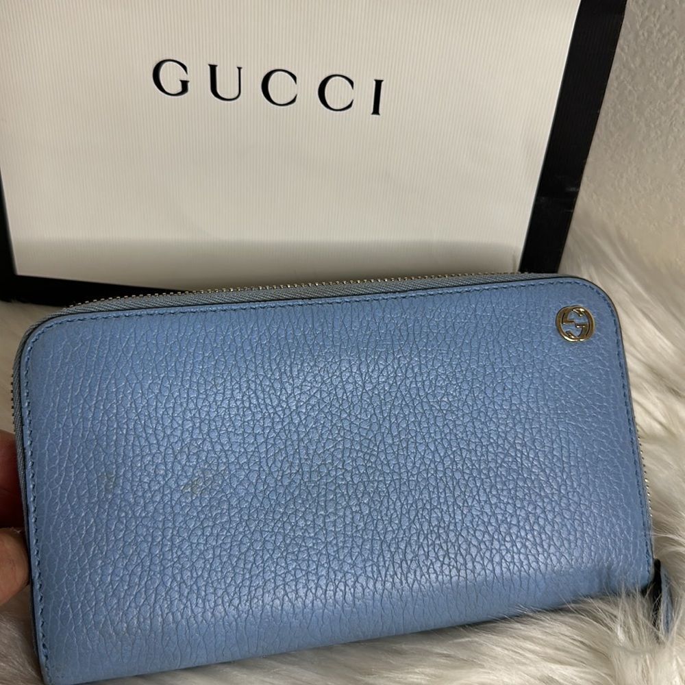 💯Authentic Gucci Zipped Around Long Wallet🍀 - Picture 15 of 15